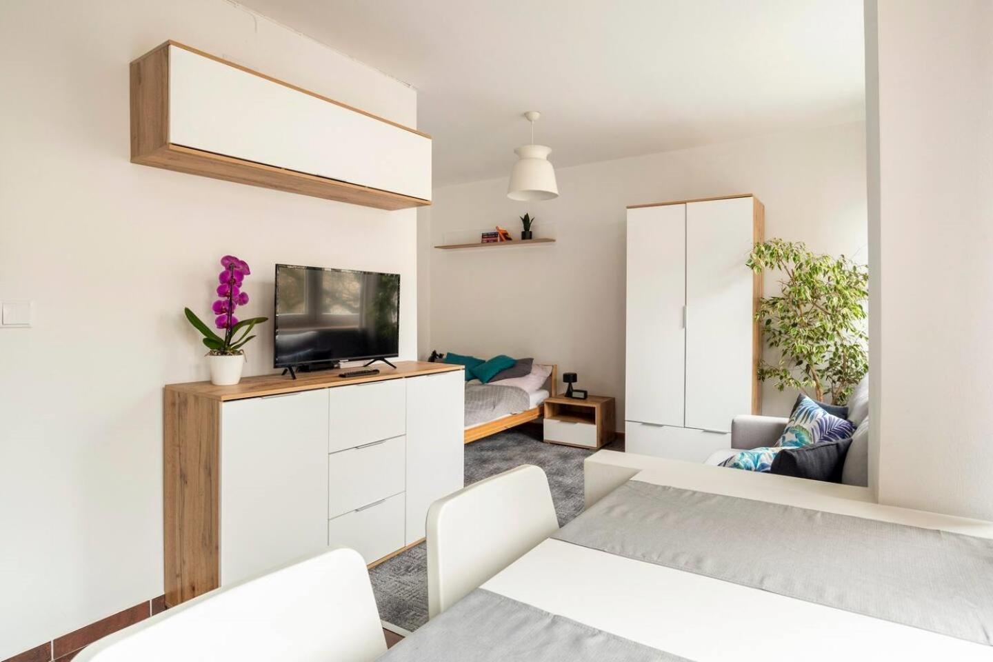 Przytulny I Cichy Apartament Blisko Centrum Warsawa Bagian luar foto